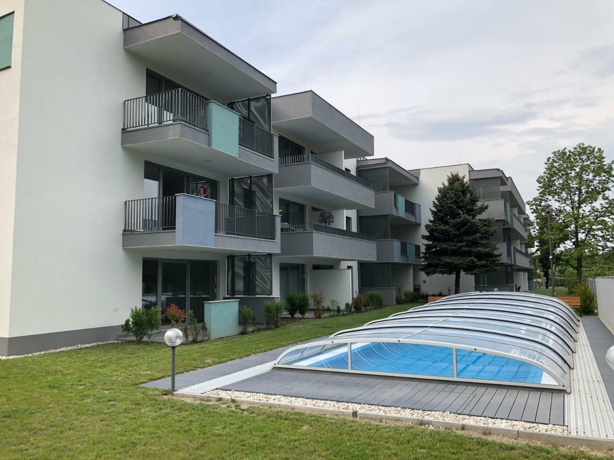 Behouse@Lake Balatonfüred Buitenkant foto